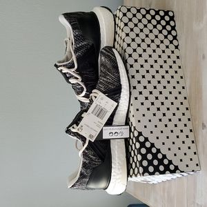 🌟 NEW Adidas by Stella McCartney Sneakers